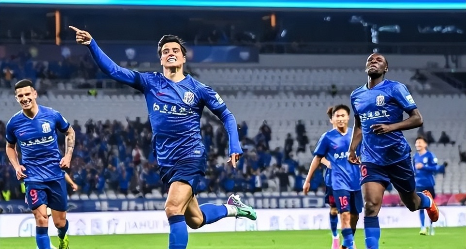 但如果不幸, EAA, 上巨大阴影 但如果不幸, EAA, 上巨大阴影