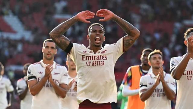 有哪支球队, 两度在主场, 任盈